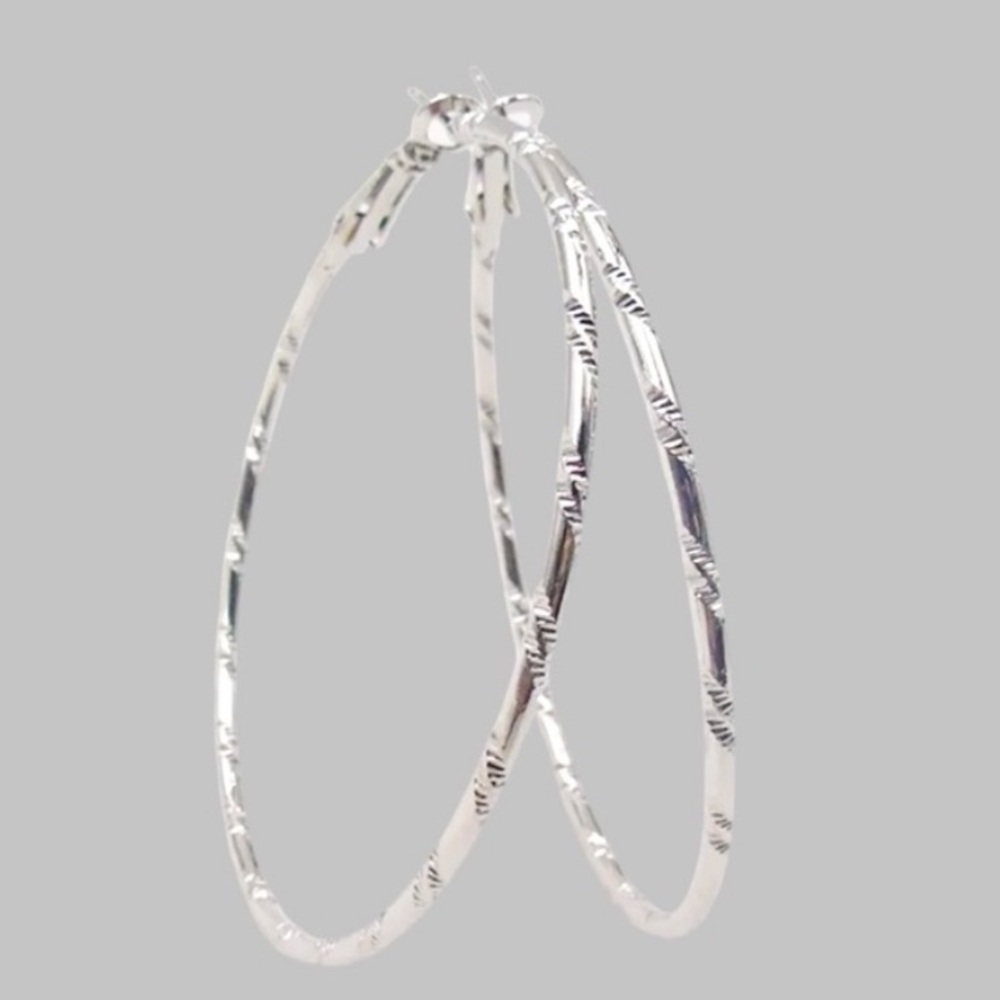 Silver hoop earrings Circle Round Big Hoop Earrings 50mm NWT - Picture 6 of 6